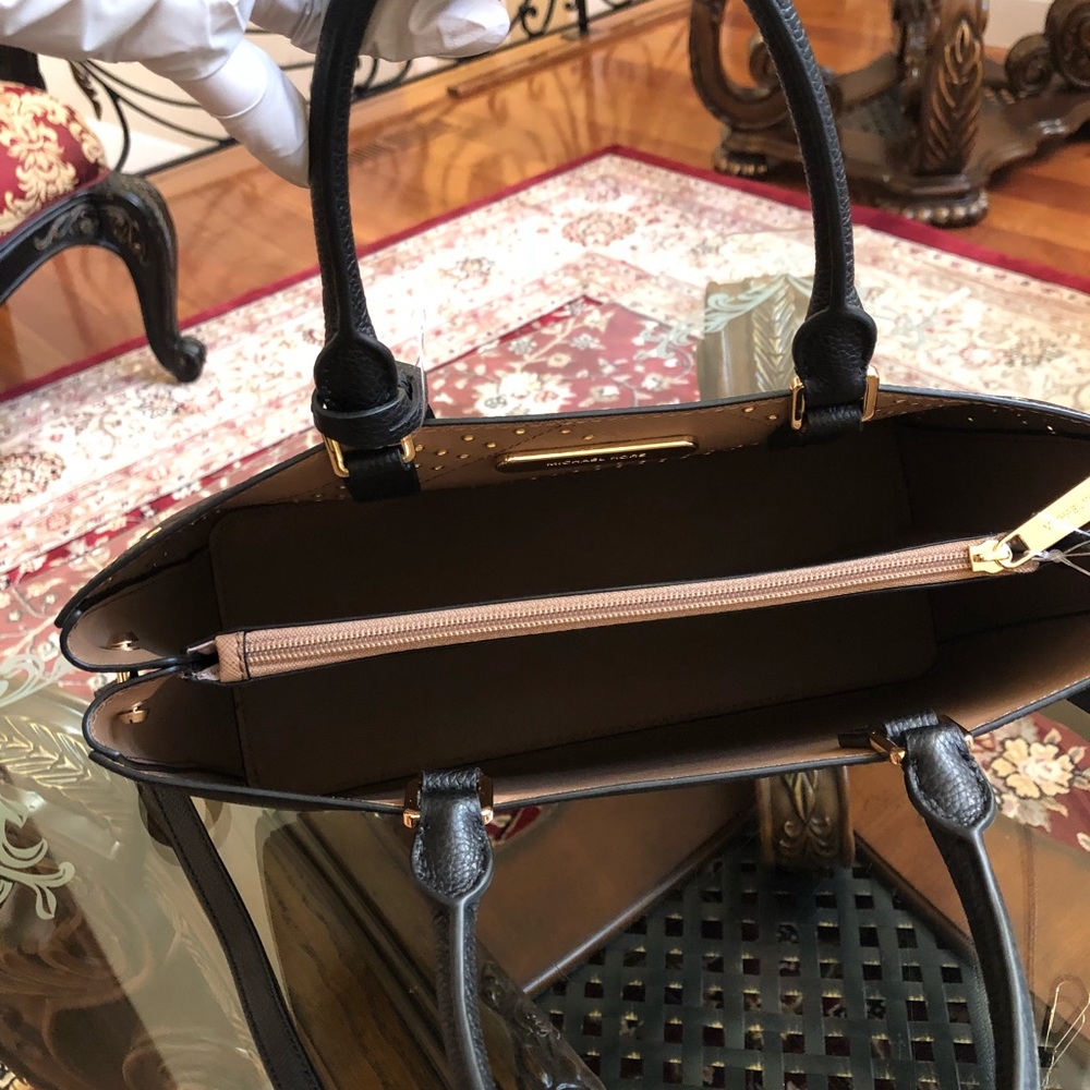 Michael Kors Studded Adele handbag &wallet set - Picture 7 of 8